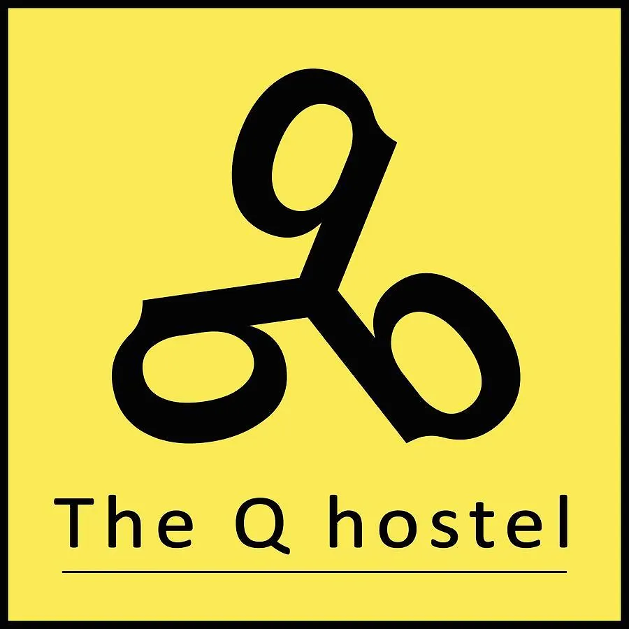 The Q Hostel 芽庄