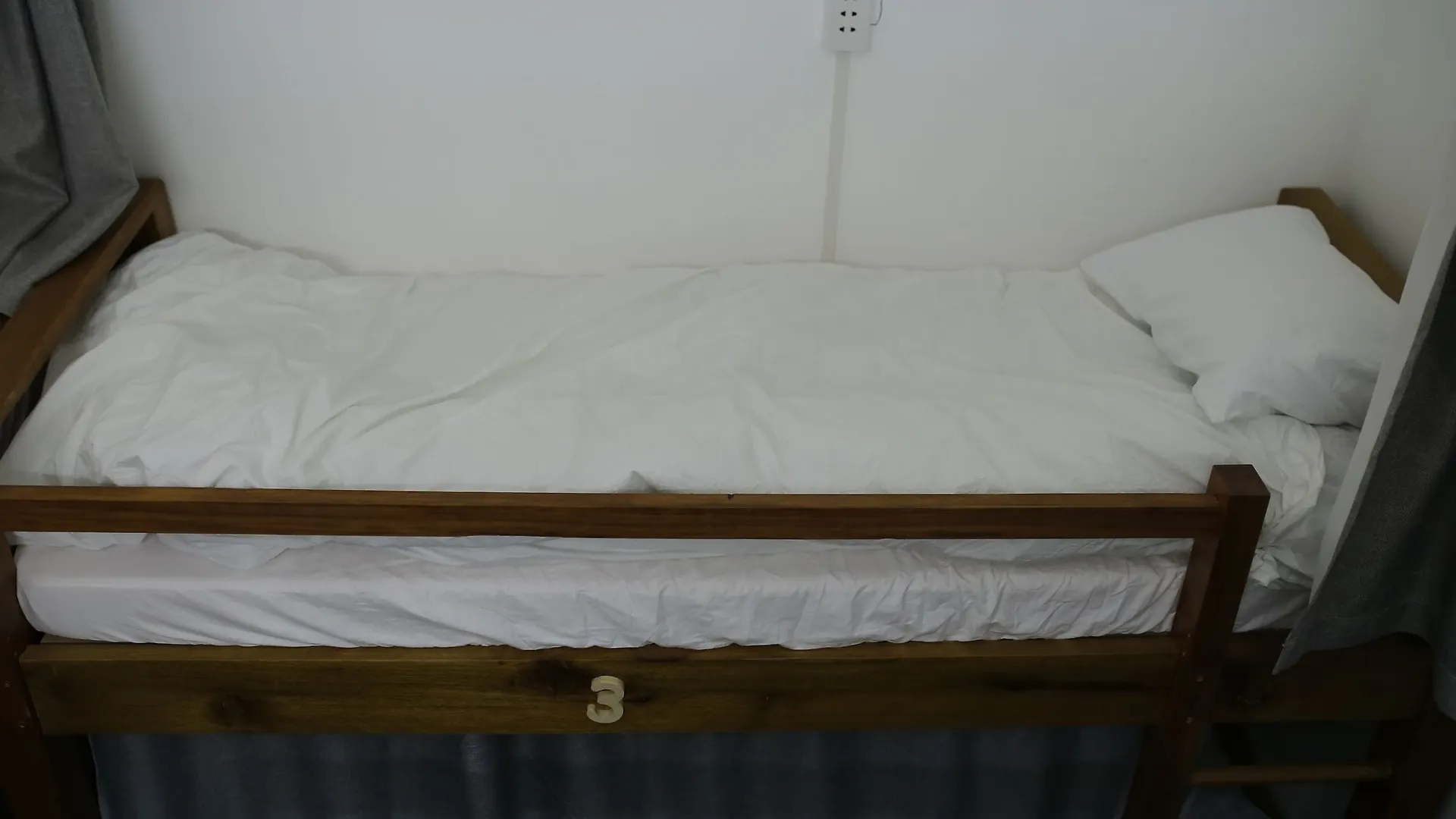 The Q Hostel 芽庄
