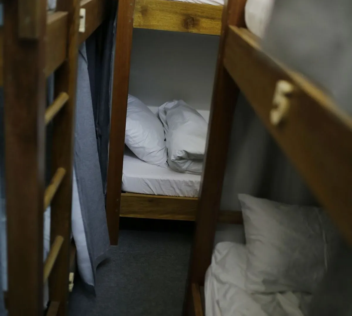 The Q Hostel 芽庄