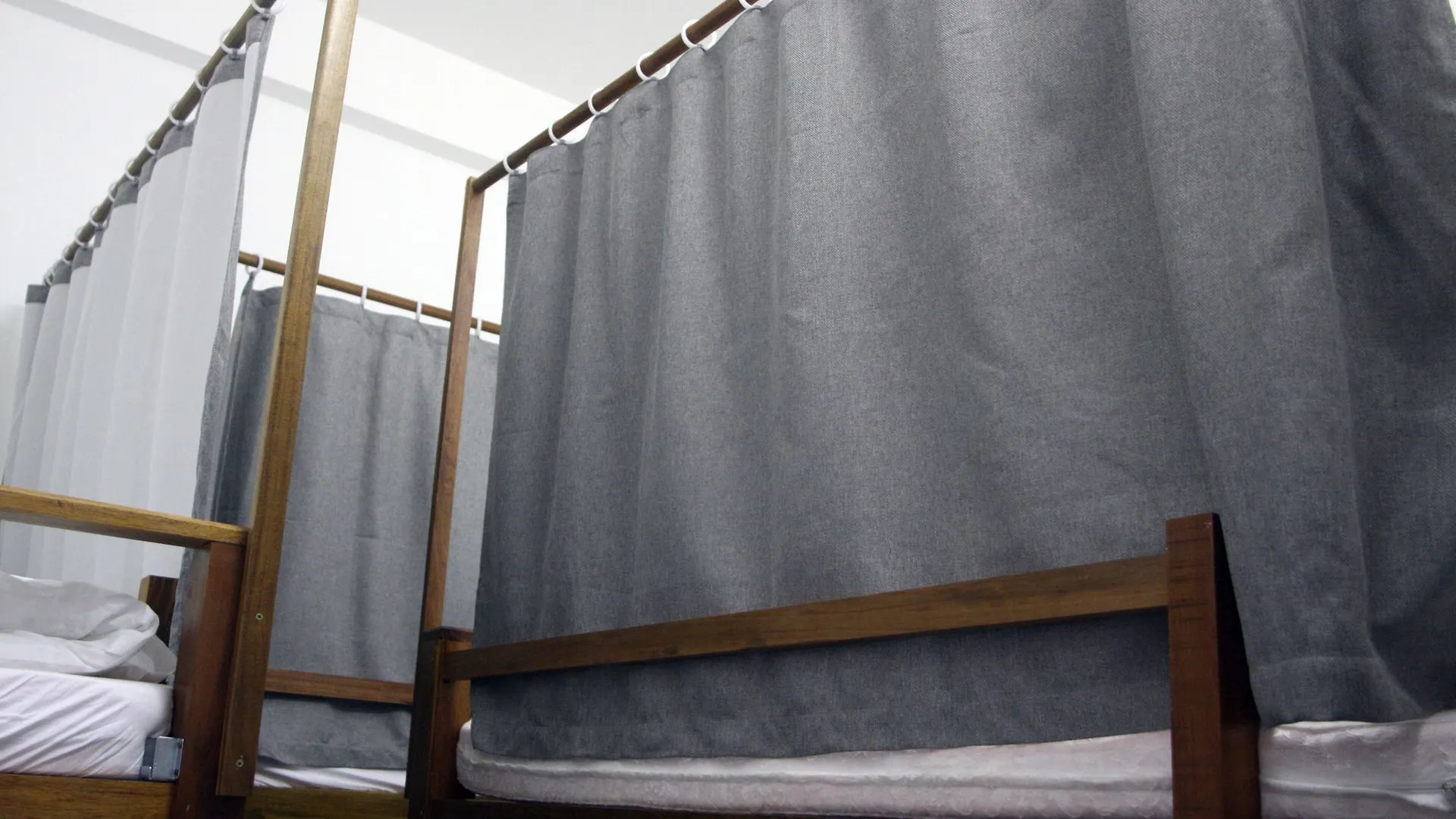 The Q Hostel 芽庄 越南